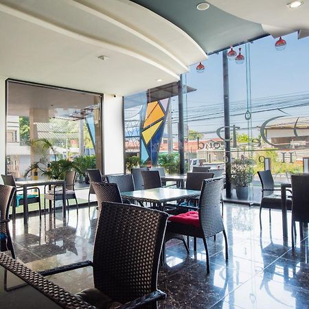 The Proud Hotel Ubon Ratchathani Esterno foto