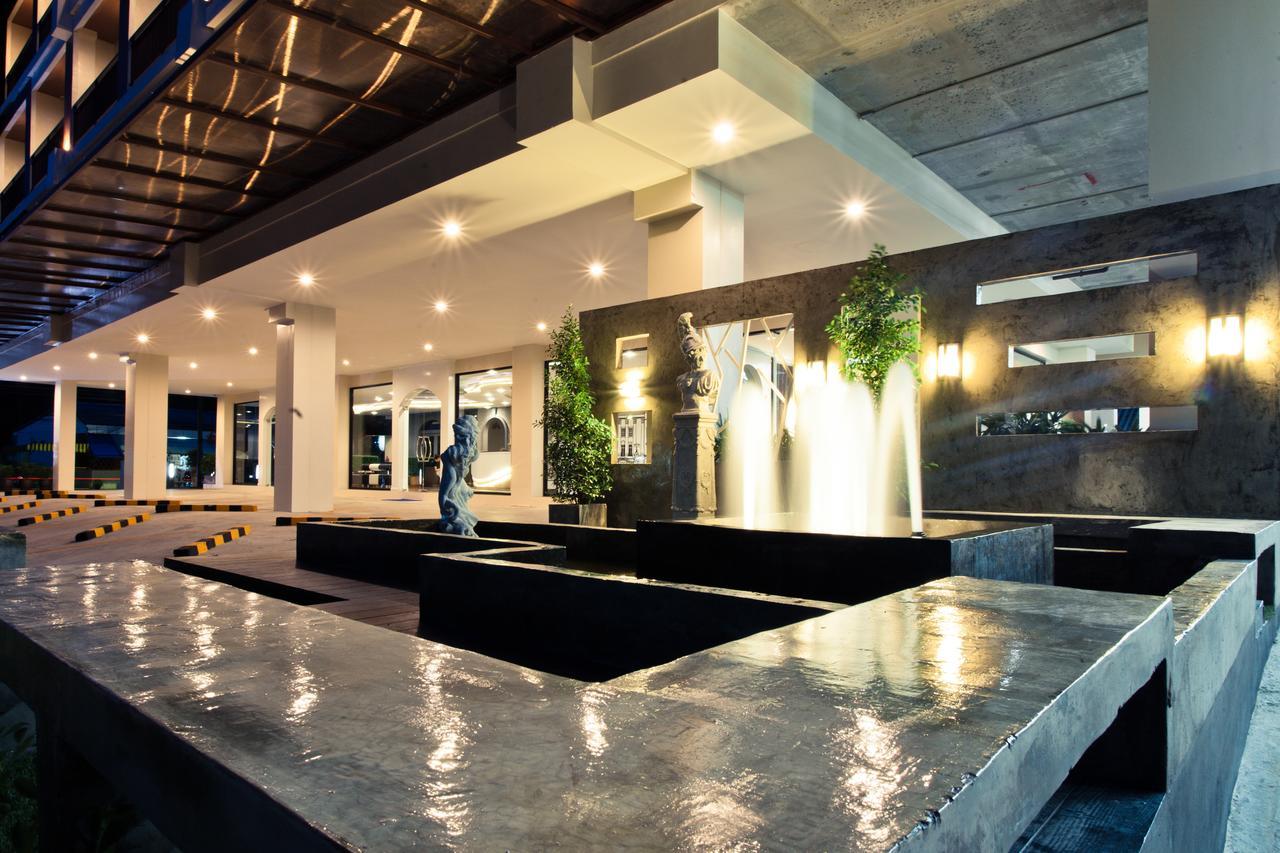 The Proud Hotel Ubon Ratchathani Esterno foto