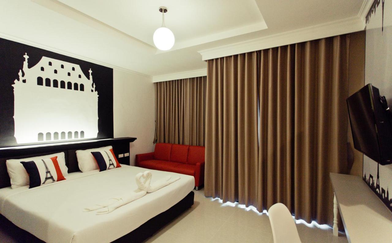 The Proud Hotel Ubon Ratchathani Esterno foto